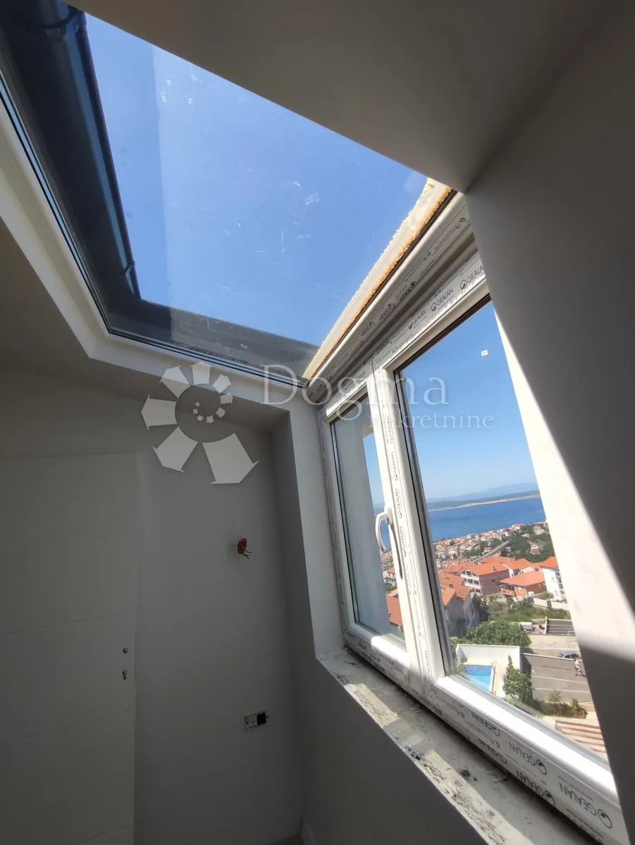 crikvenica - četveroetažni stan - slika 4