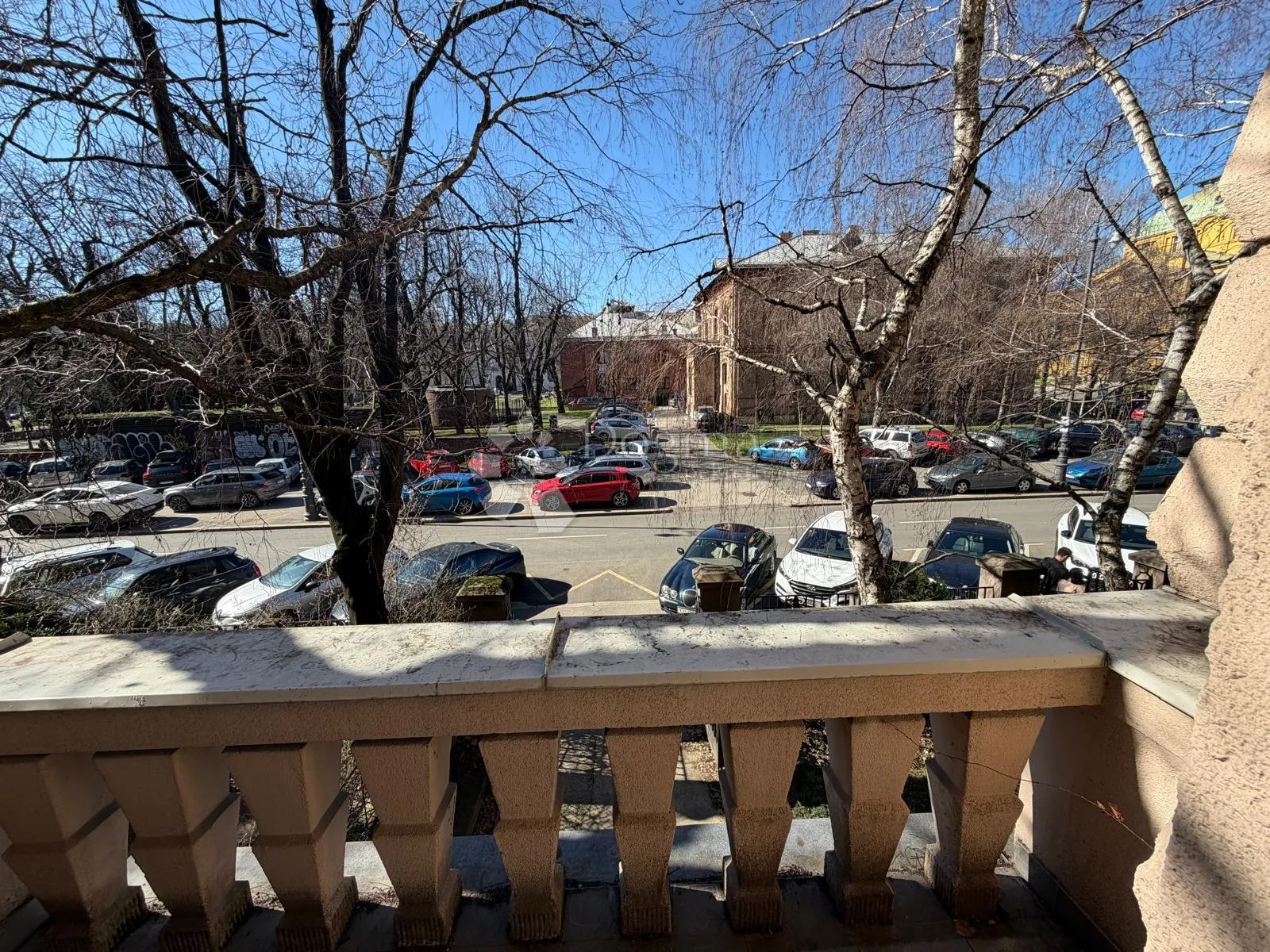 luksuzan 5-sobni stan 180 m², trg mažuranića - slika 3