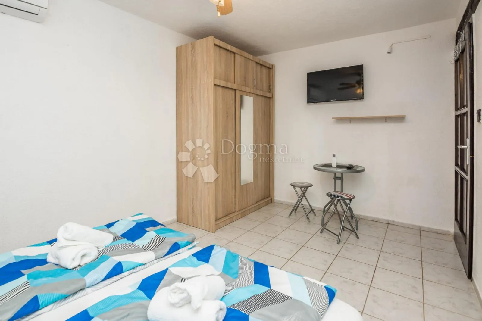 apartman na viru - slika 13