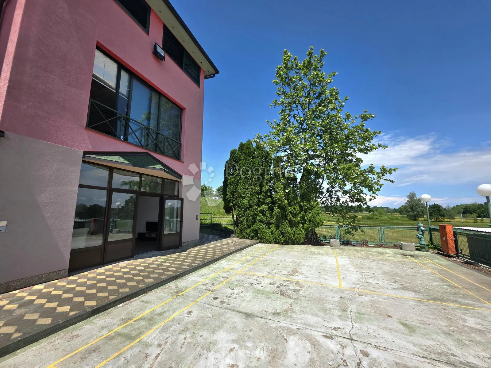 prodaja, stan, nkp 136,38 m², križ - slika 2