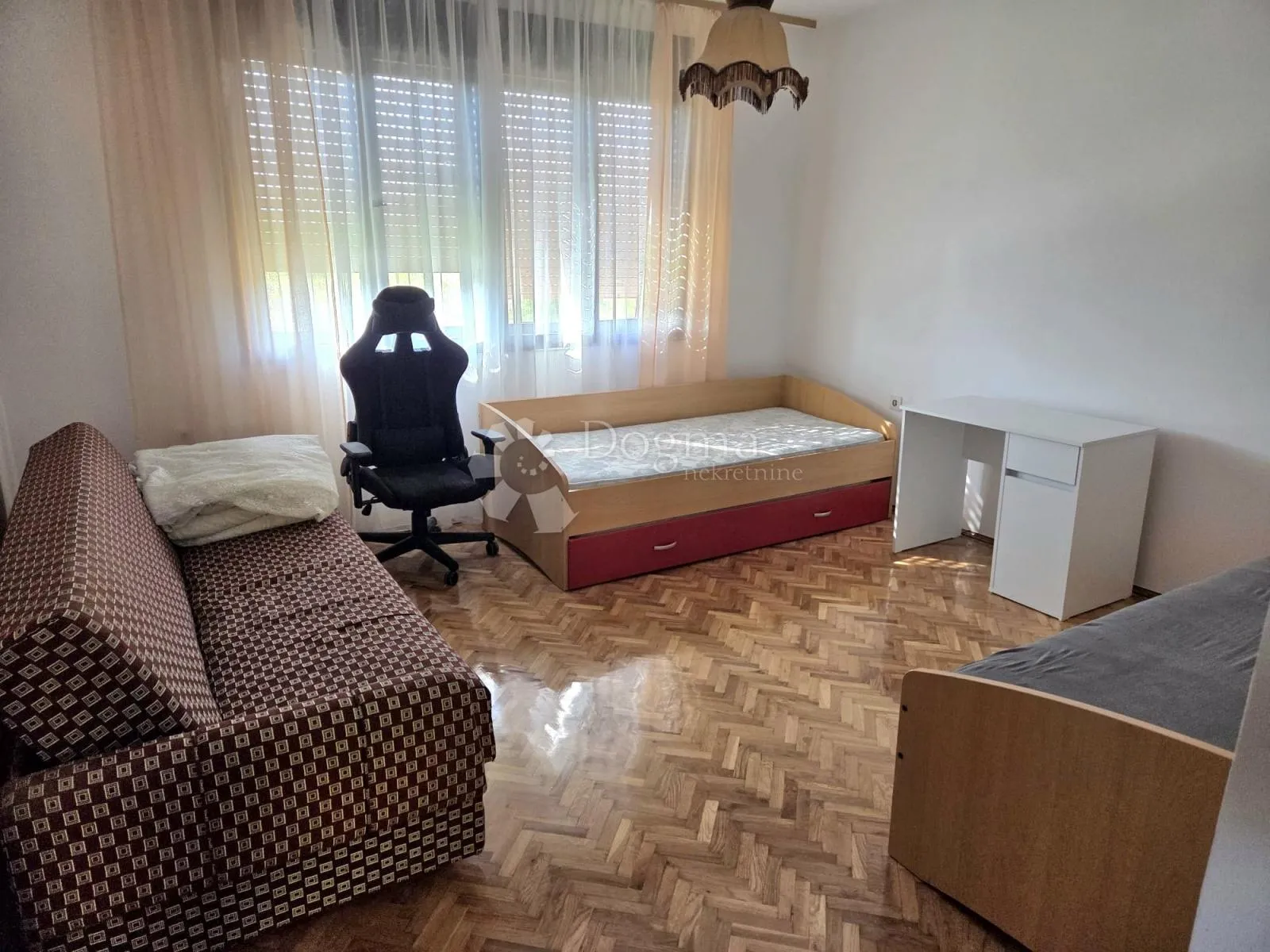 prodaja, kuća, vezišće, nkp 210 m2 sa okućnicom i zemljištem 2898 m2 - slika 7
