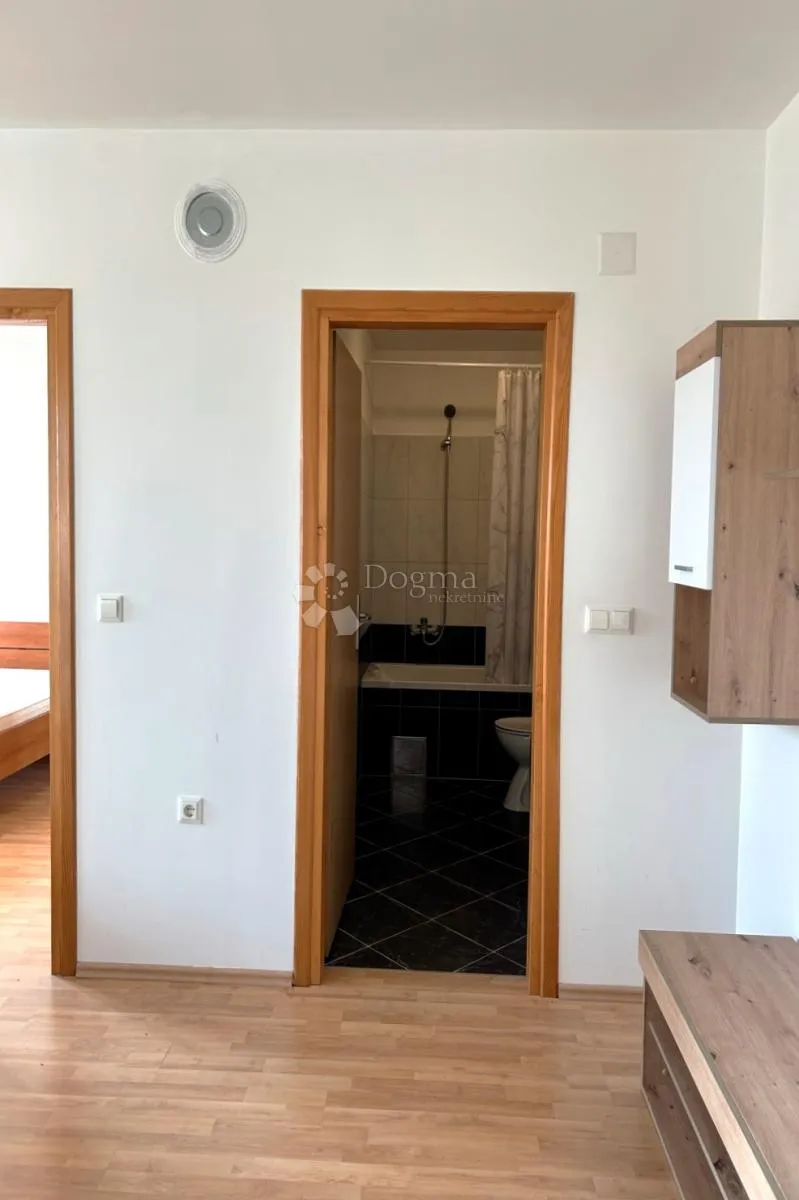 rovinj – ugodan stan s pogledom na more - slika 14