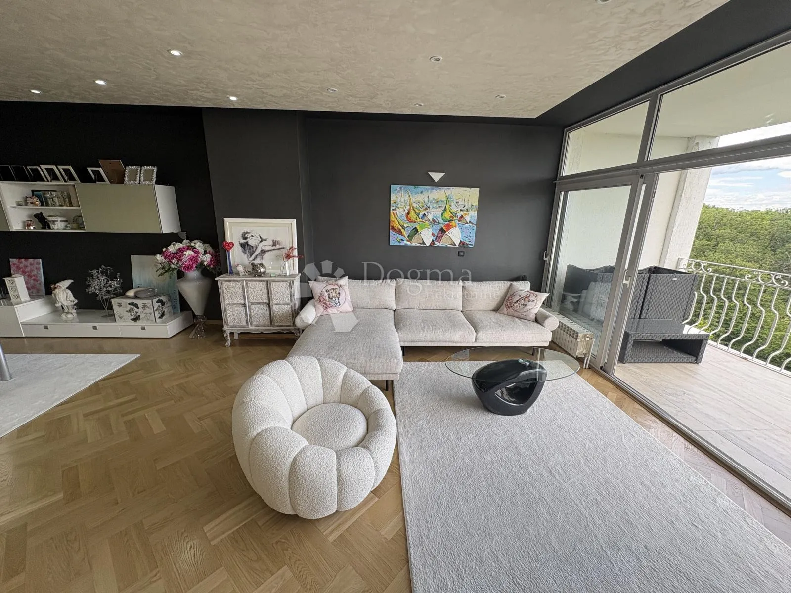 vrhovec 192 m² – panoramski pogled na zagreb, terase, garaža - slika 4