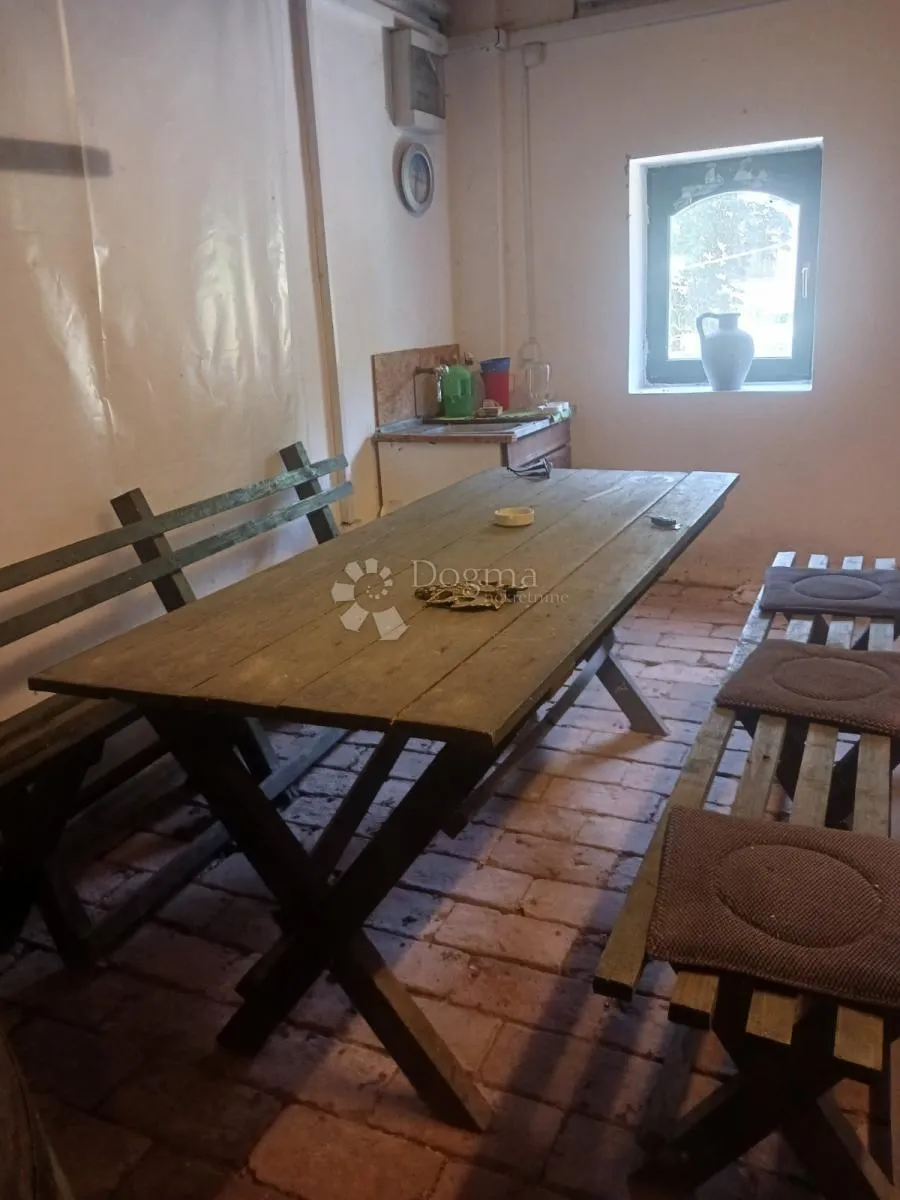 najam vinskog podruma s opremom! - slika 5