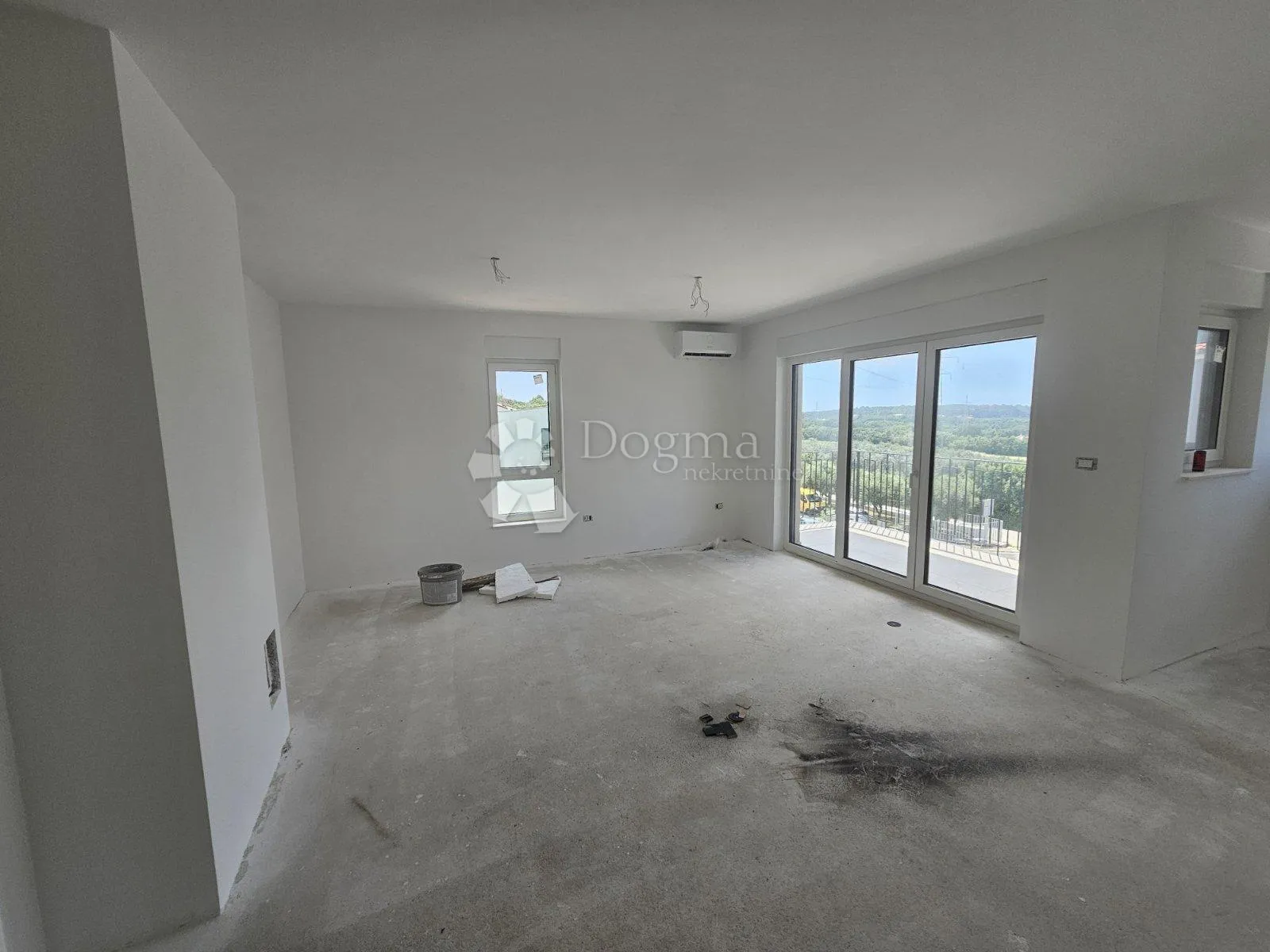 kvalitetna novogradnja pula, 95m2, 2ss+db - slika 7