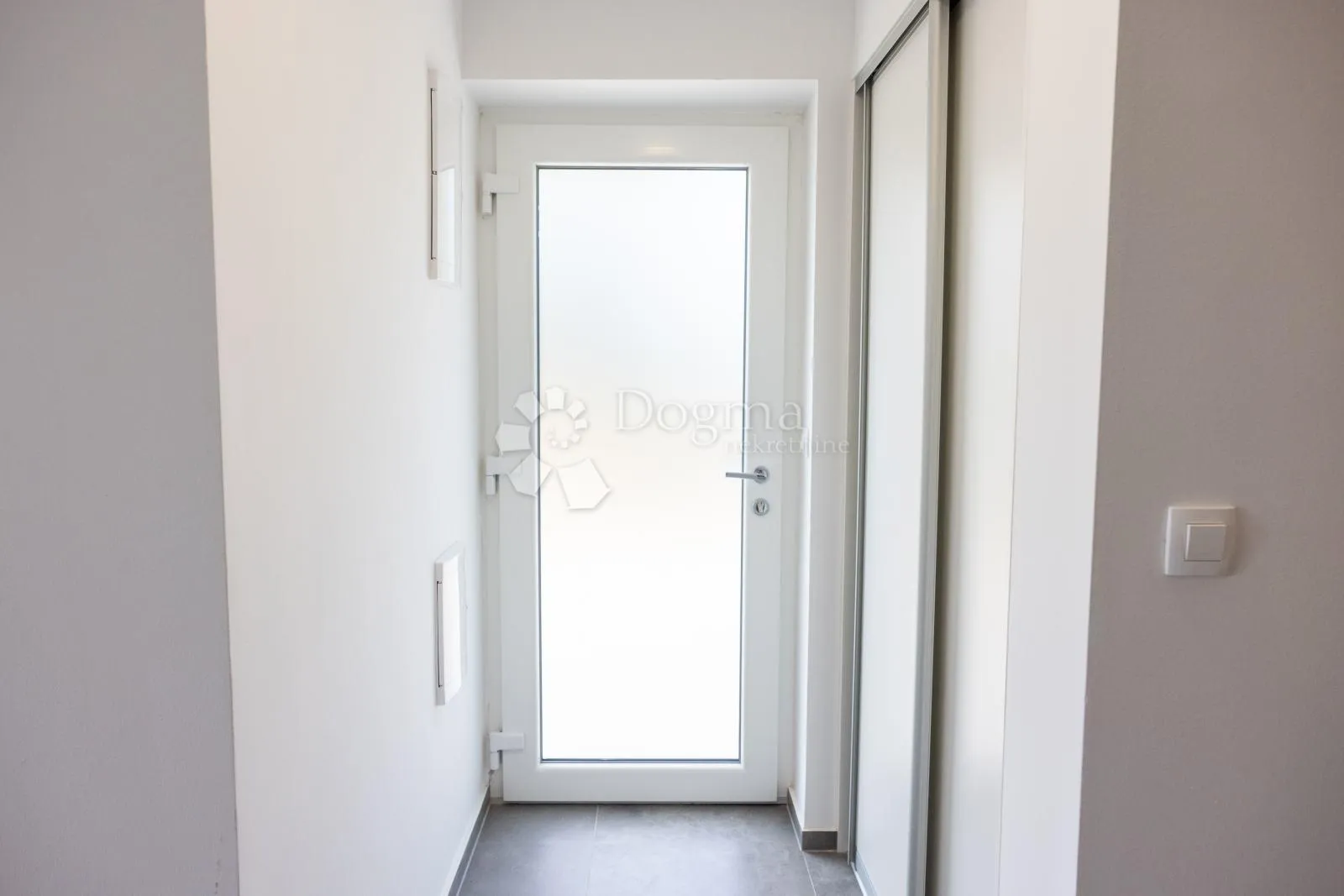 mandre, otok pag – apartman s pogledom na more - slika 9