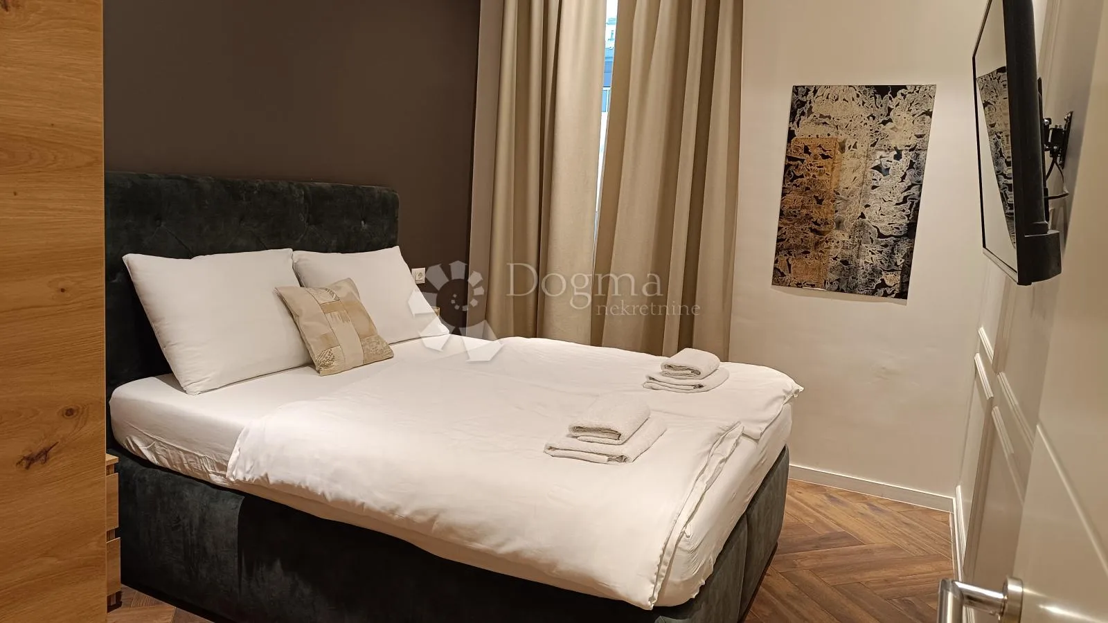 rijeka, renoviran gospodski stan nadomak centra – 85 m², balkon, odmah useljiv - slika 7