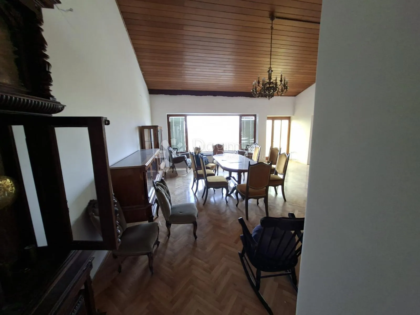 elegantna kuća sisak - slika 3