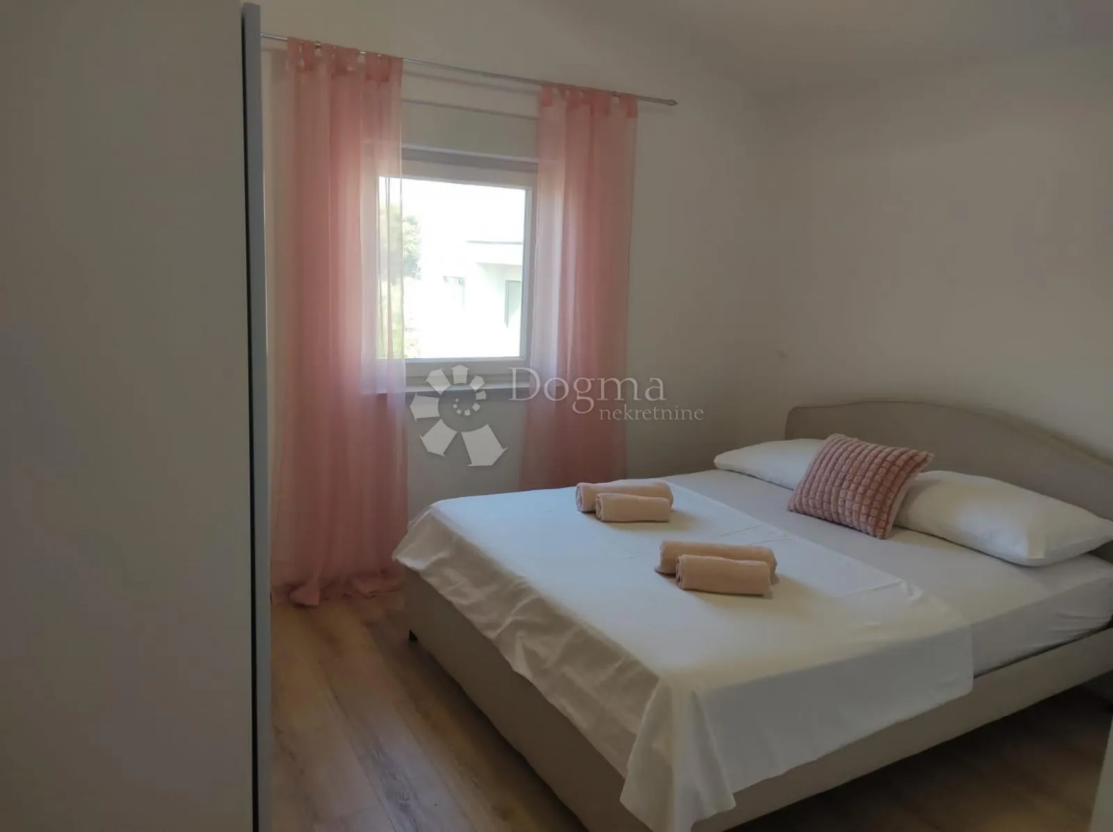 prodaje se apartman novogradnja vir s4 - slika 11