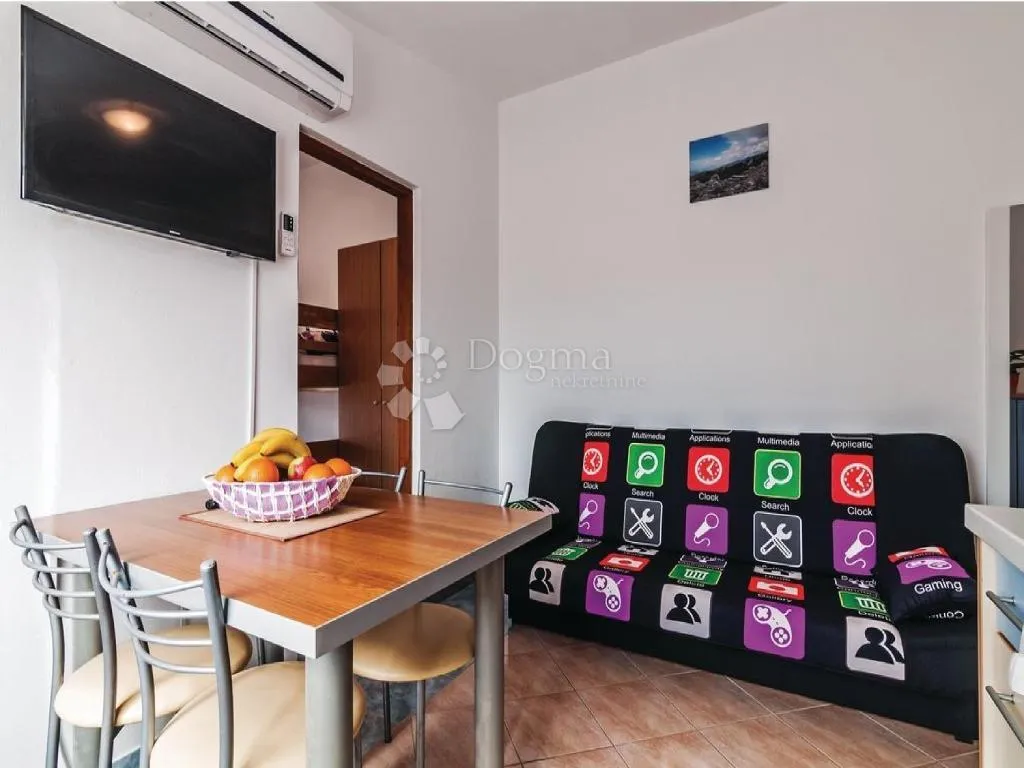 top lokacija otok vir- kuća 80m od mora - slika 6