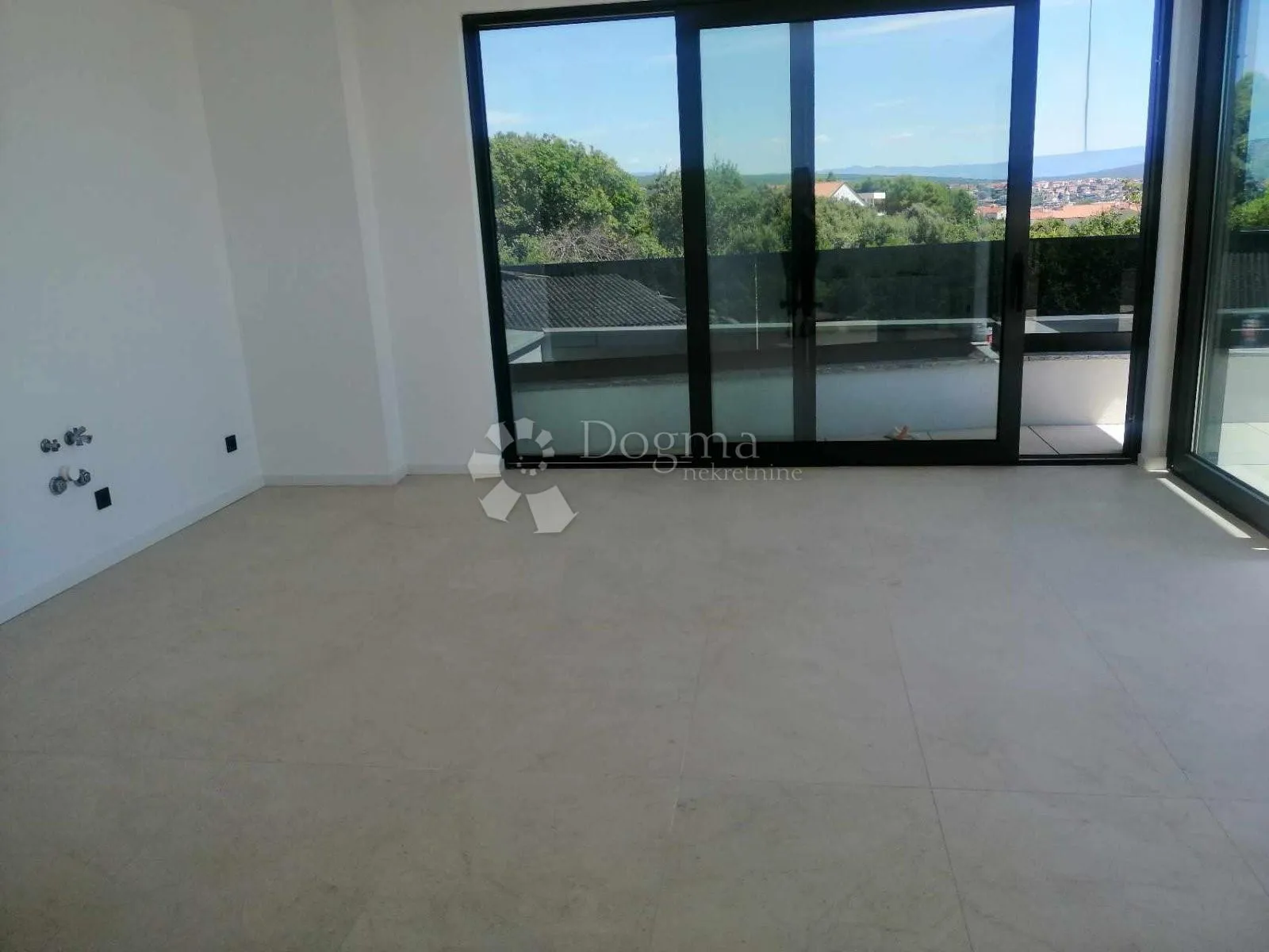 penthouse sa pogledom na more - slika 12
