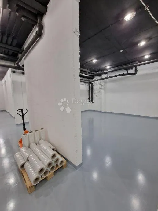 najam poslovnog prostora 555 m² – trešnjevka - slika 5