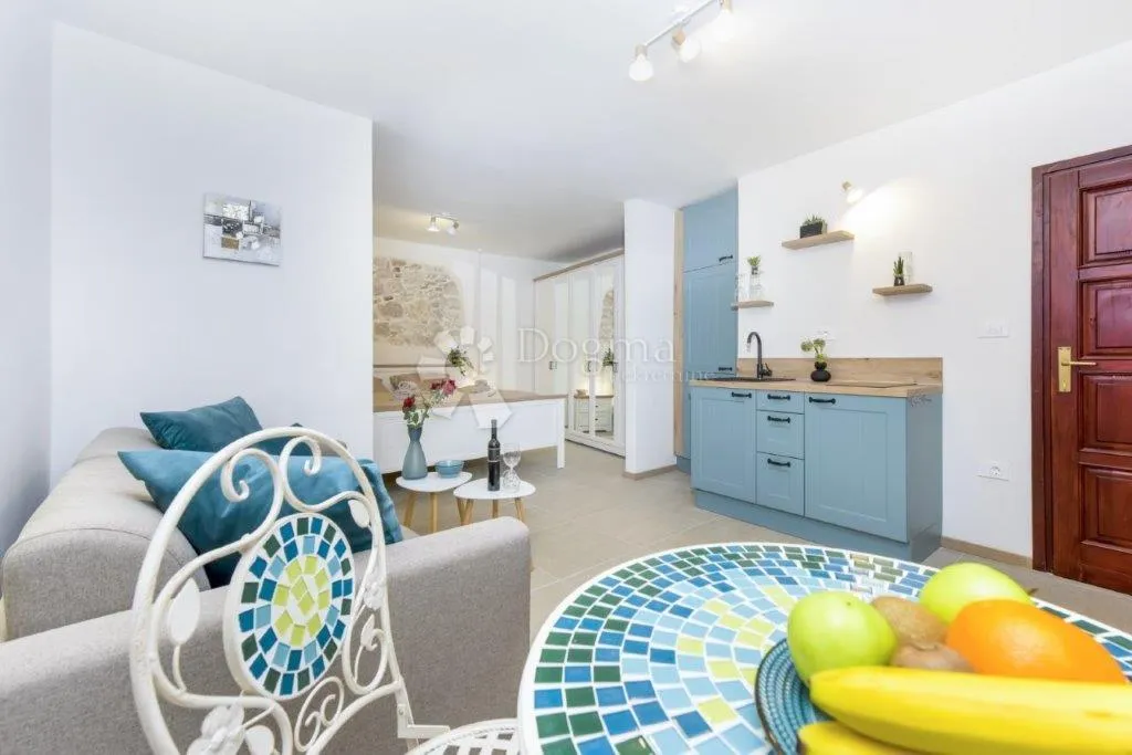 jednosoban apartman u srcu rovinja, bajkoviti stari grad - slika 2