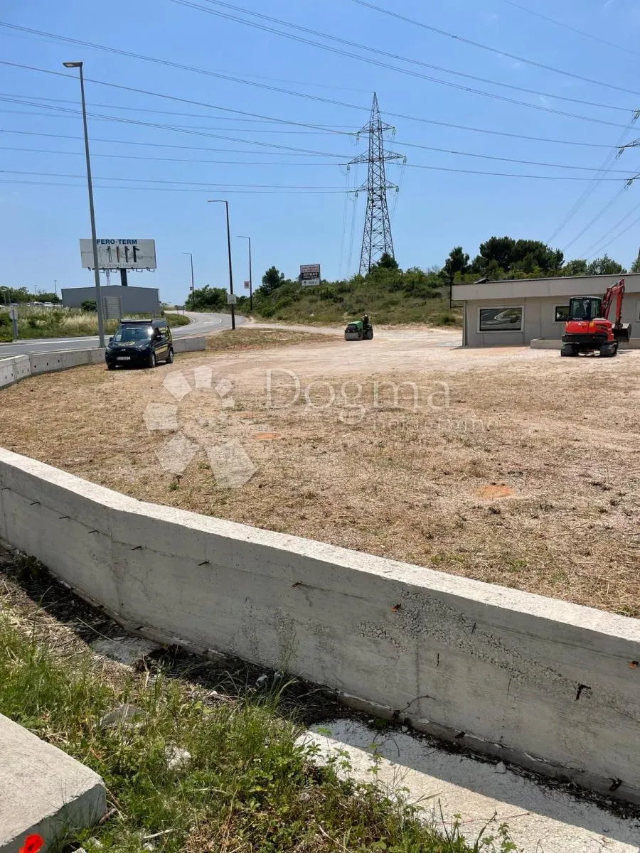 građevinsko zemljište na atraktivnoj lokaciji šibenik - slika 4