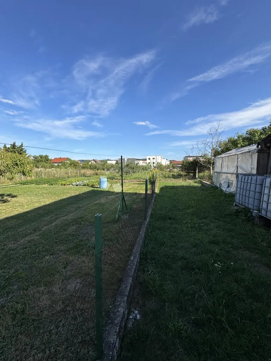 potencijal za gradnju zgrada - 3.602 m2 !! - slika 2