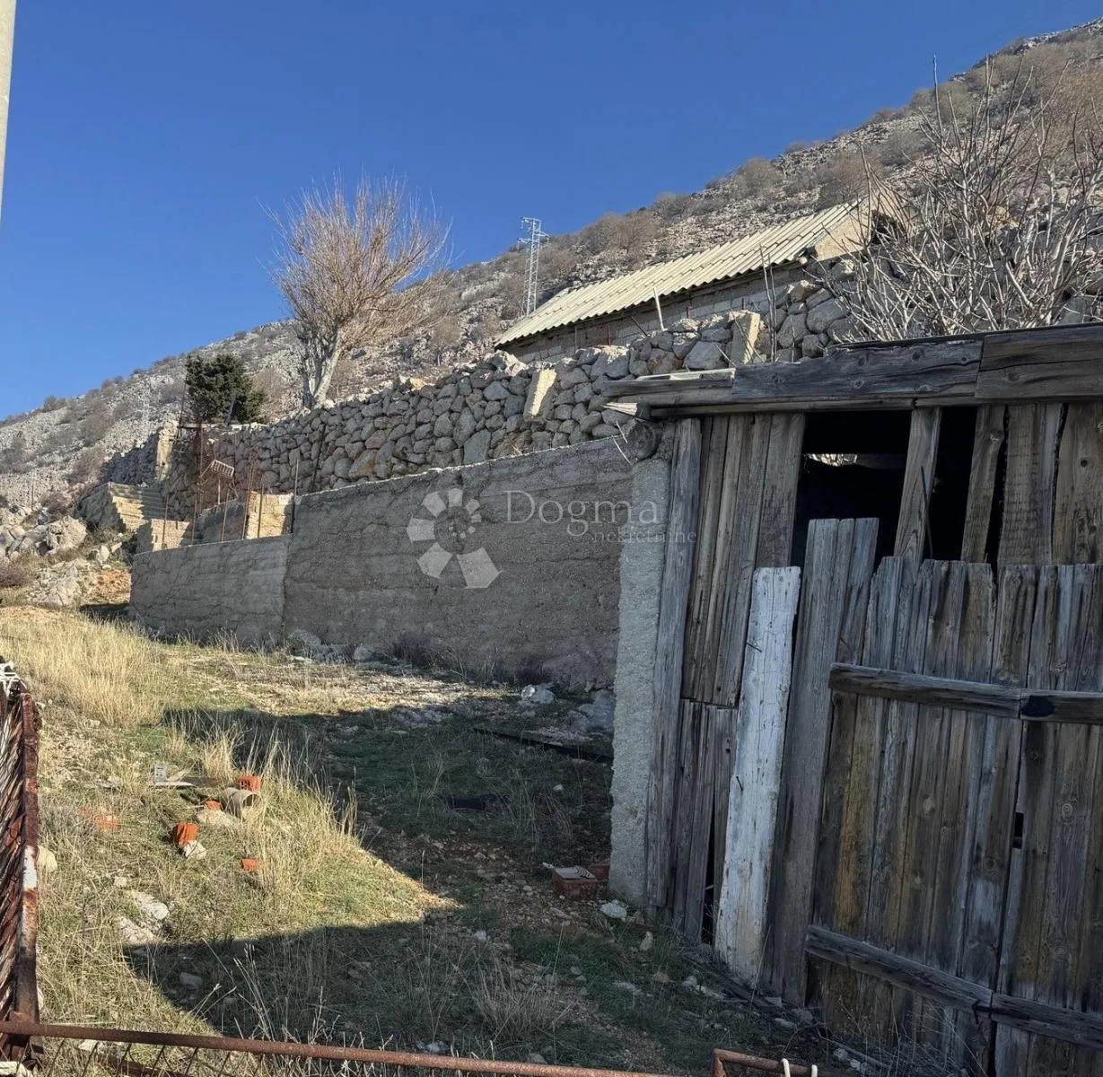 karlobag lukovo šugarje teren na moru - slika 4