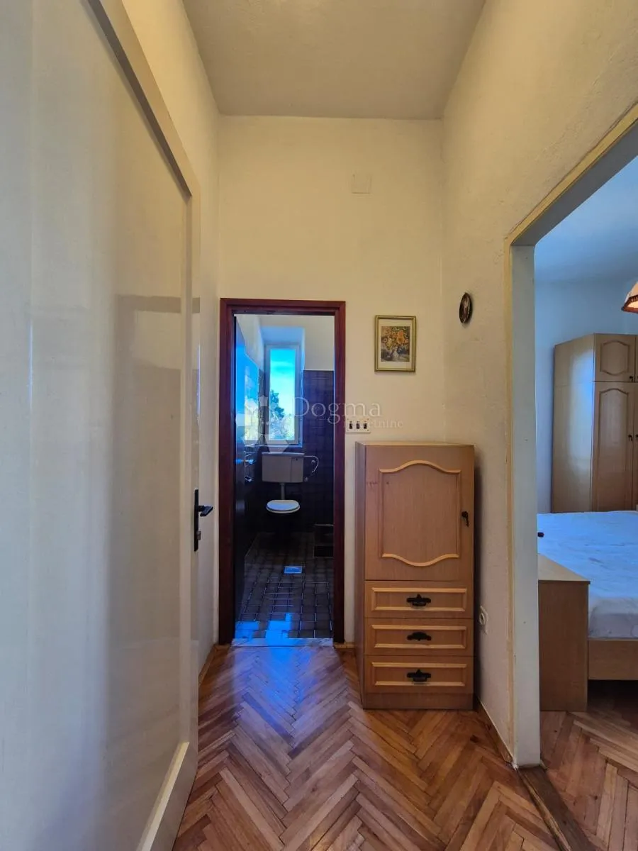 kuća na pašmanu niti 500m od mora! - slika 14
