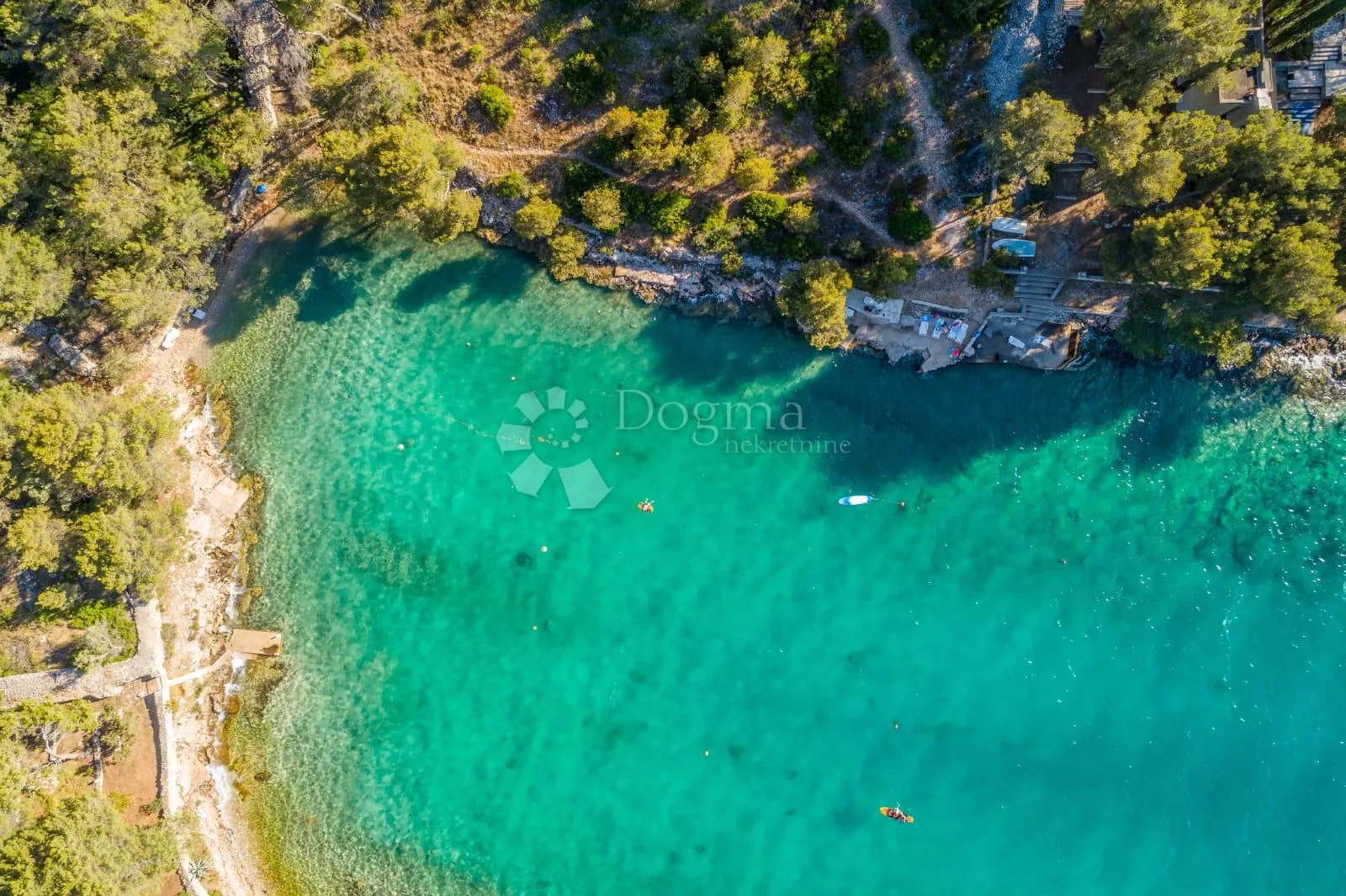 kuća u prekrasnoj uvali- milna,brač - slika 16