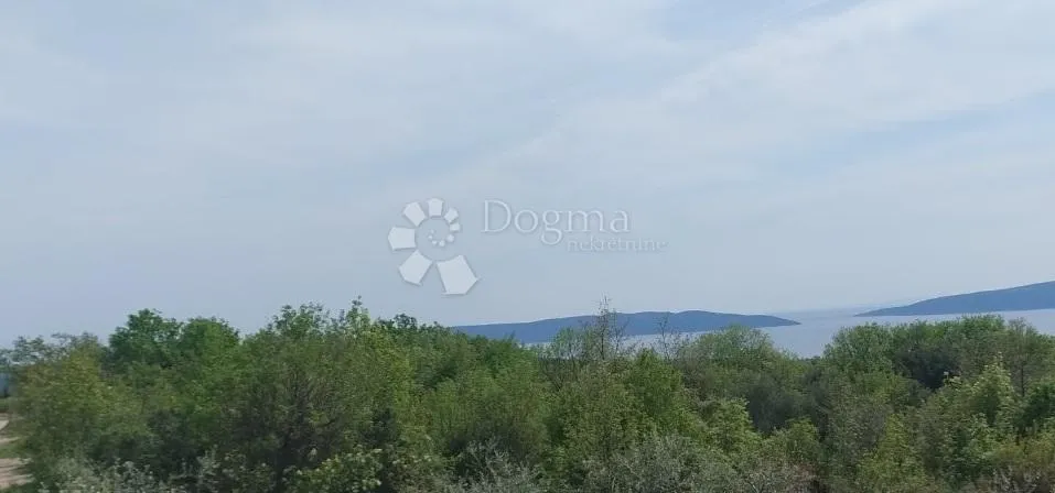 prilika - zemljište s građevinskom - okolica grada krka - slika 1