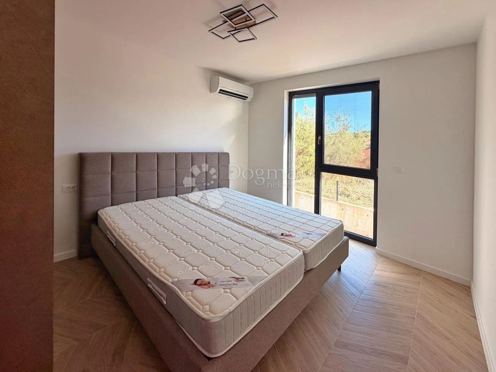 moderan stan 62,50 m² u novogradnji – 200 m od mora - slika 10