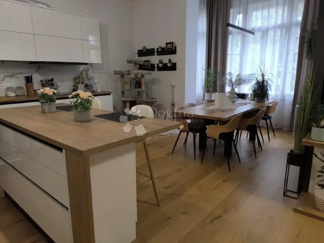 centar - super luksuzan stan u odličnoj zgradi sa liftom - slika 5