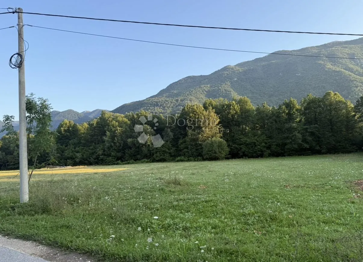 rizvanuša dvije građevinske parcele podno velebita - slika 3