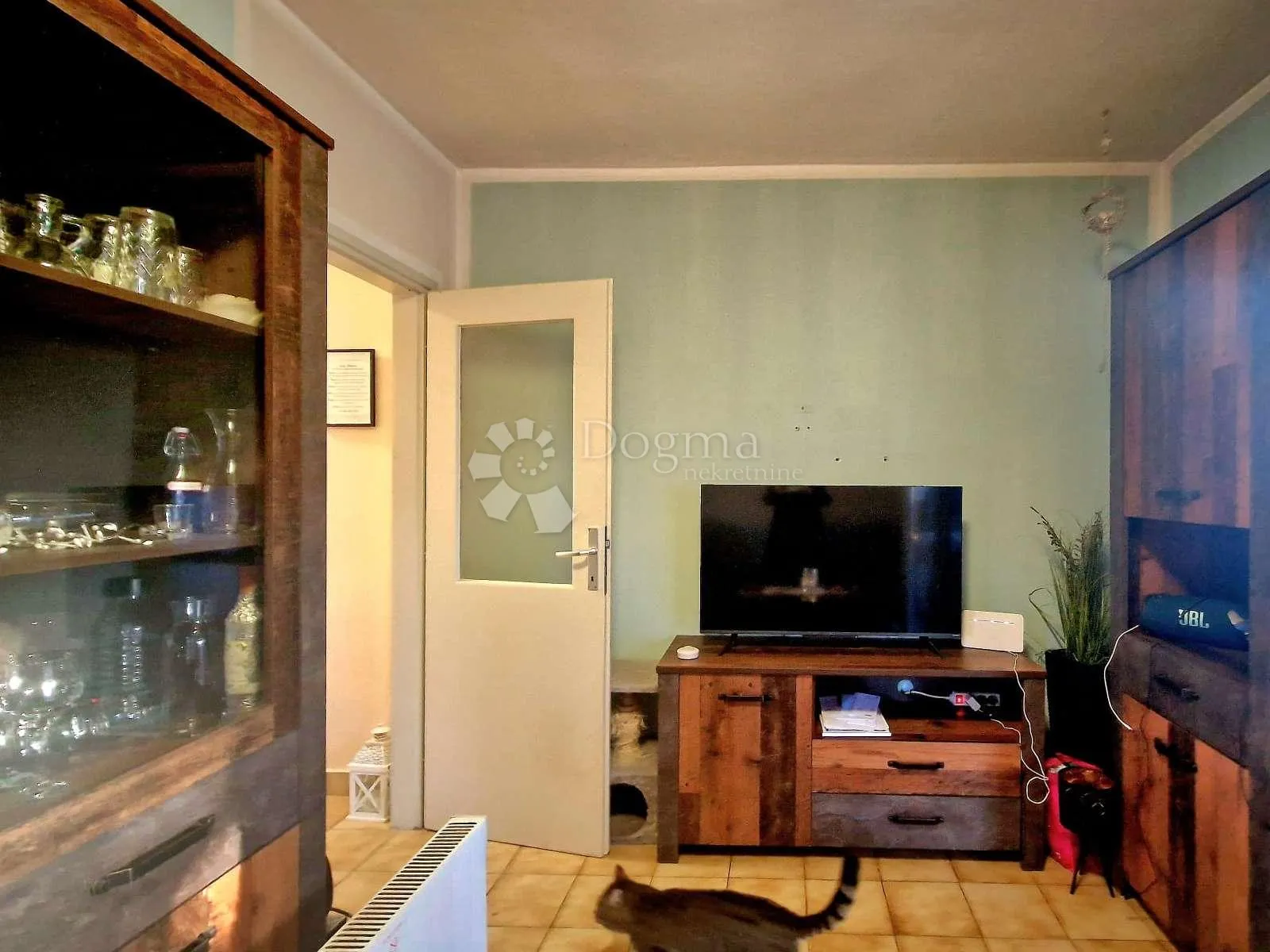 kuća sa dva stana u okolici lupoglava - slika 3