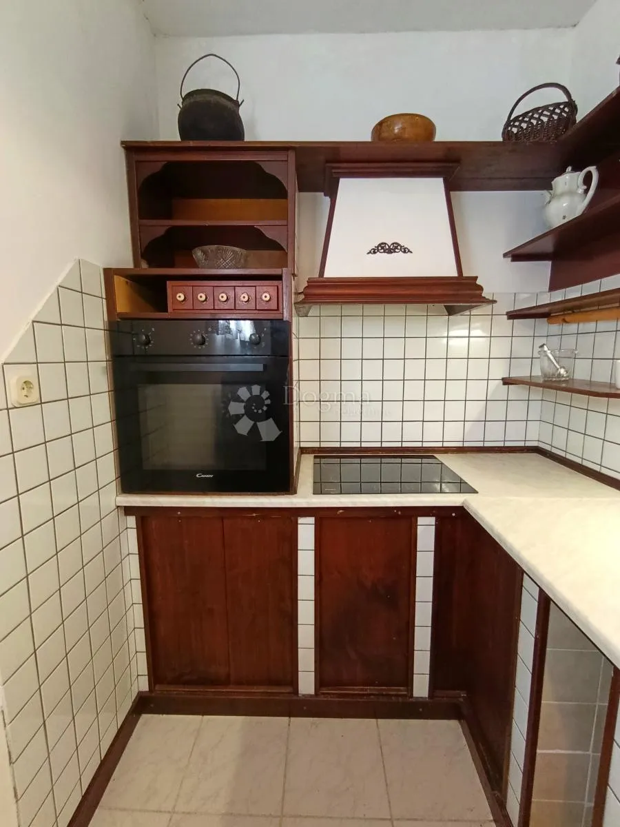 samostojeća kuća 70 m od mora, mastrinka - slika 10