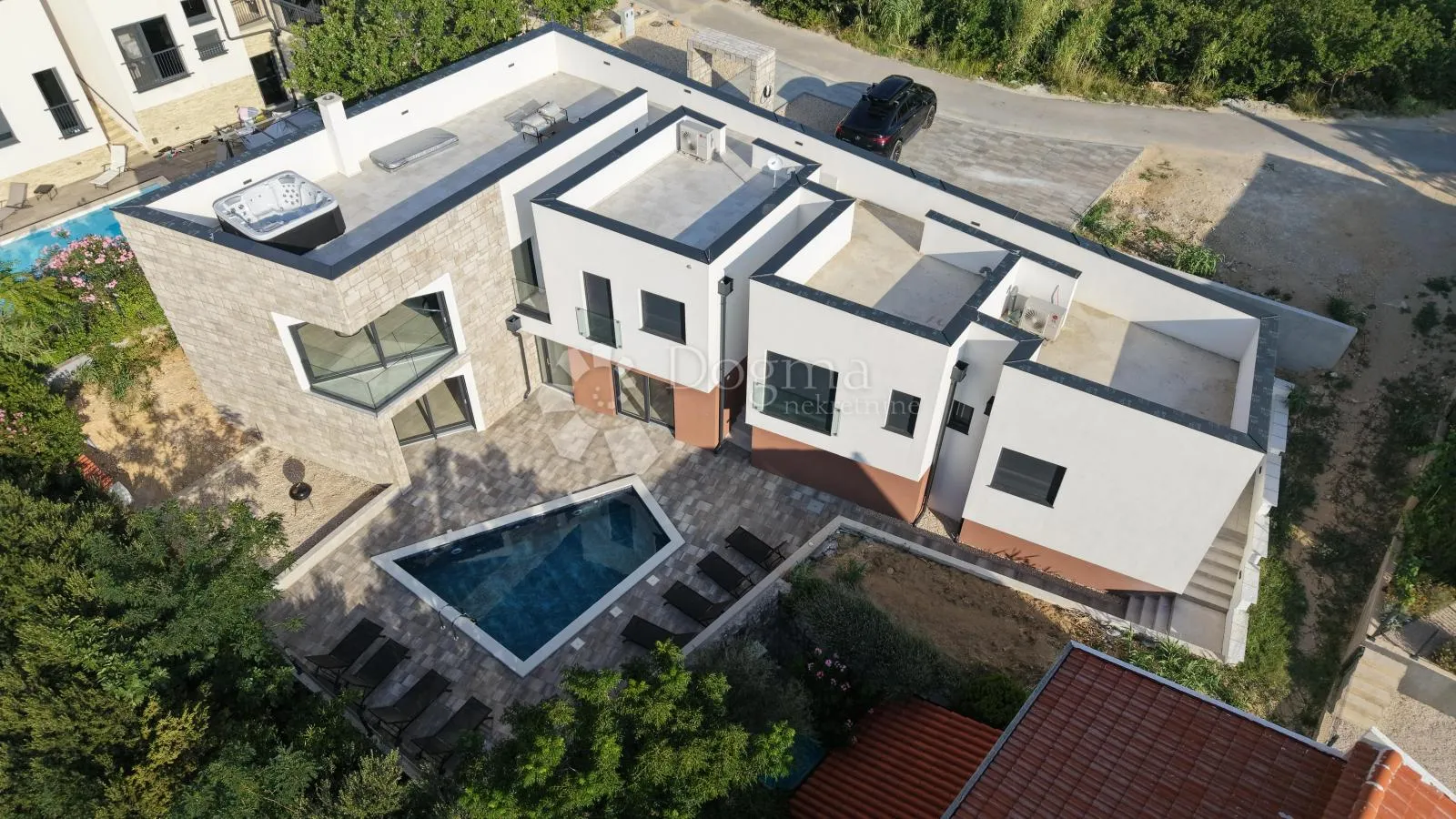 pag, luksuzna vila s bazenom-80m od mora - slika 34