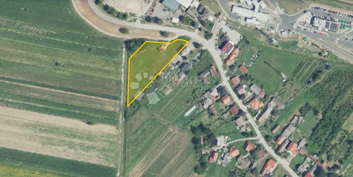 Ježevo – građevinsko zemljište 4.585 m² - Ježevo, Rugvica