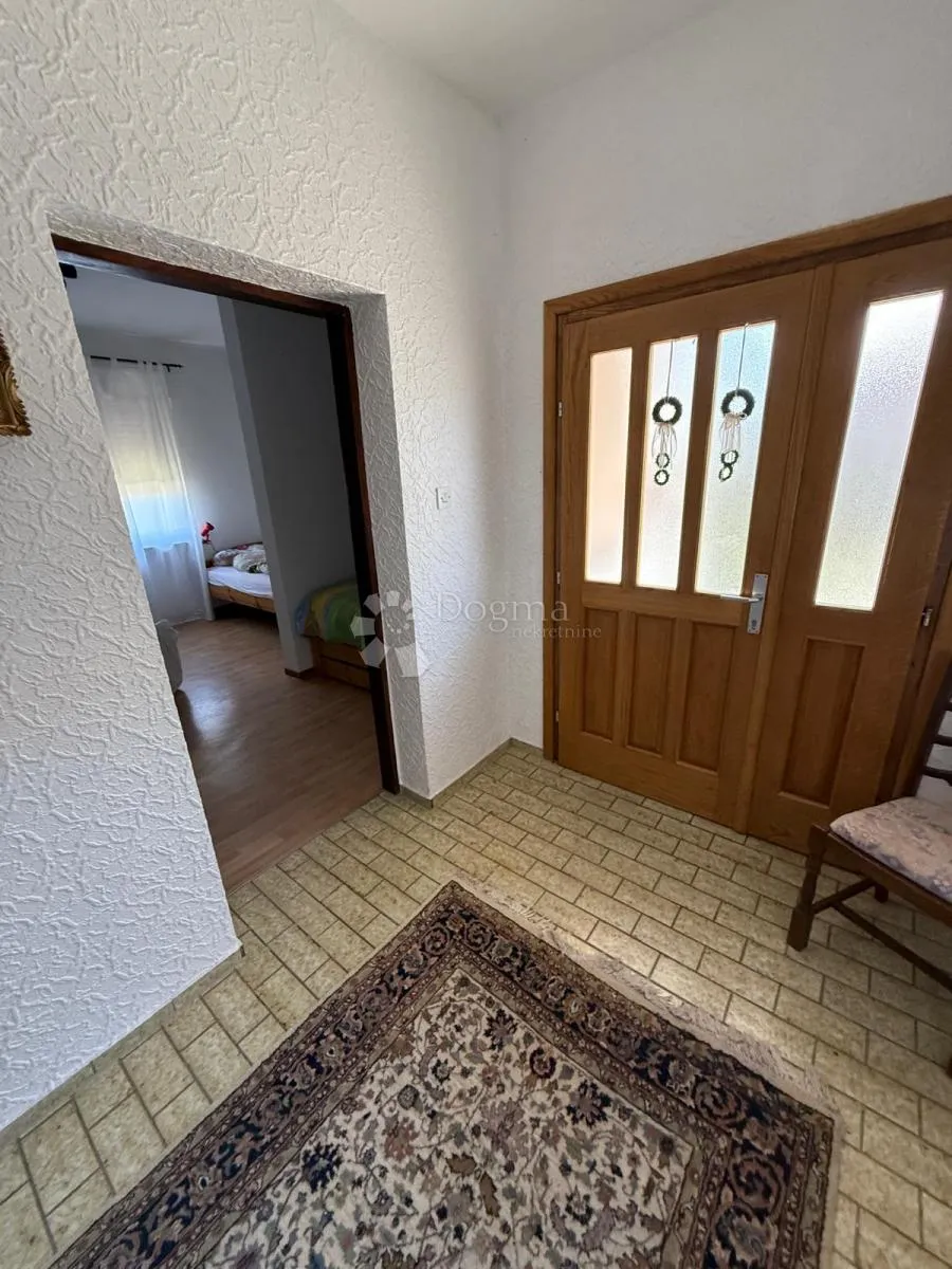 lijepa kuća kod dugog sela s velikom okućnicom - slika 15