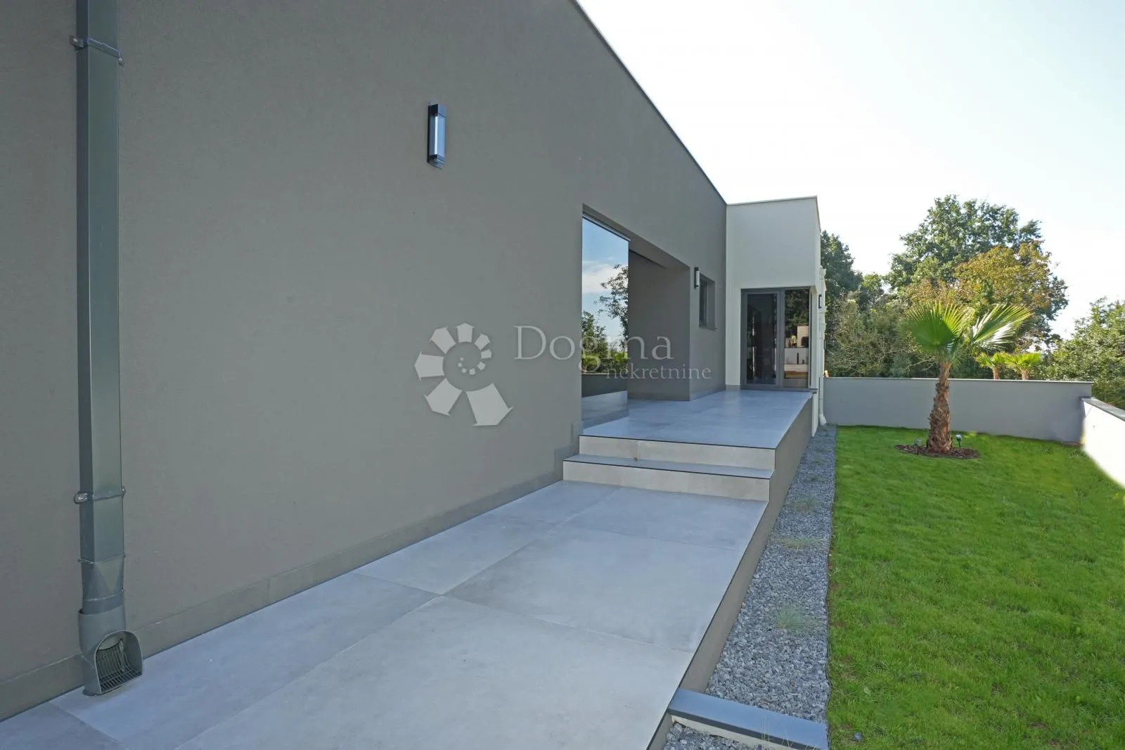 duplex kuće sa infinity bazenima - mirna lokacija - slika 16