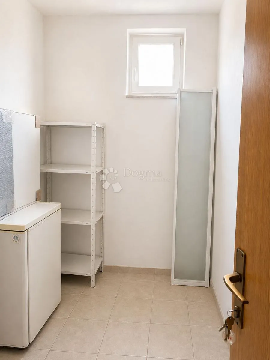 diklo, zadar - komforan renovirani stan 60 m2 - slika 14