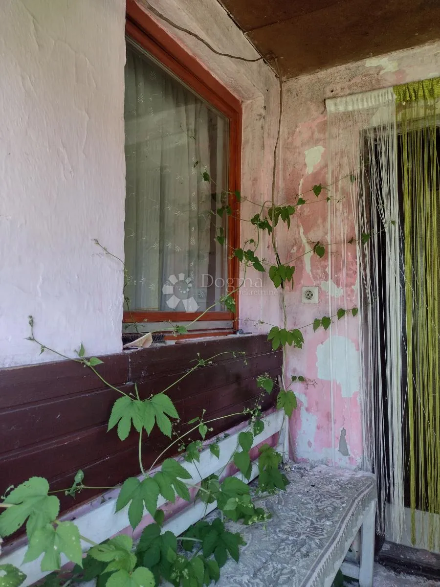 11ha, bunar, besplatni vodovod... - slika 18
