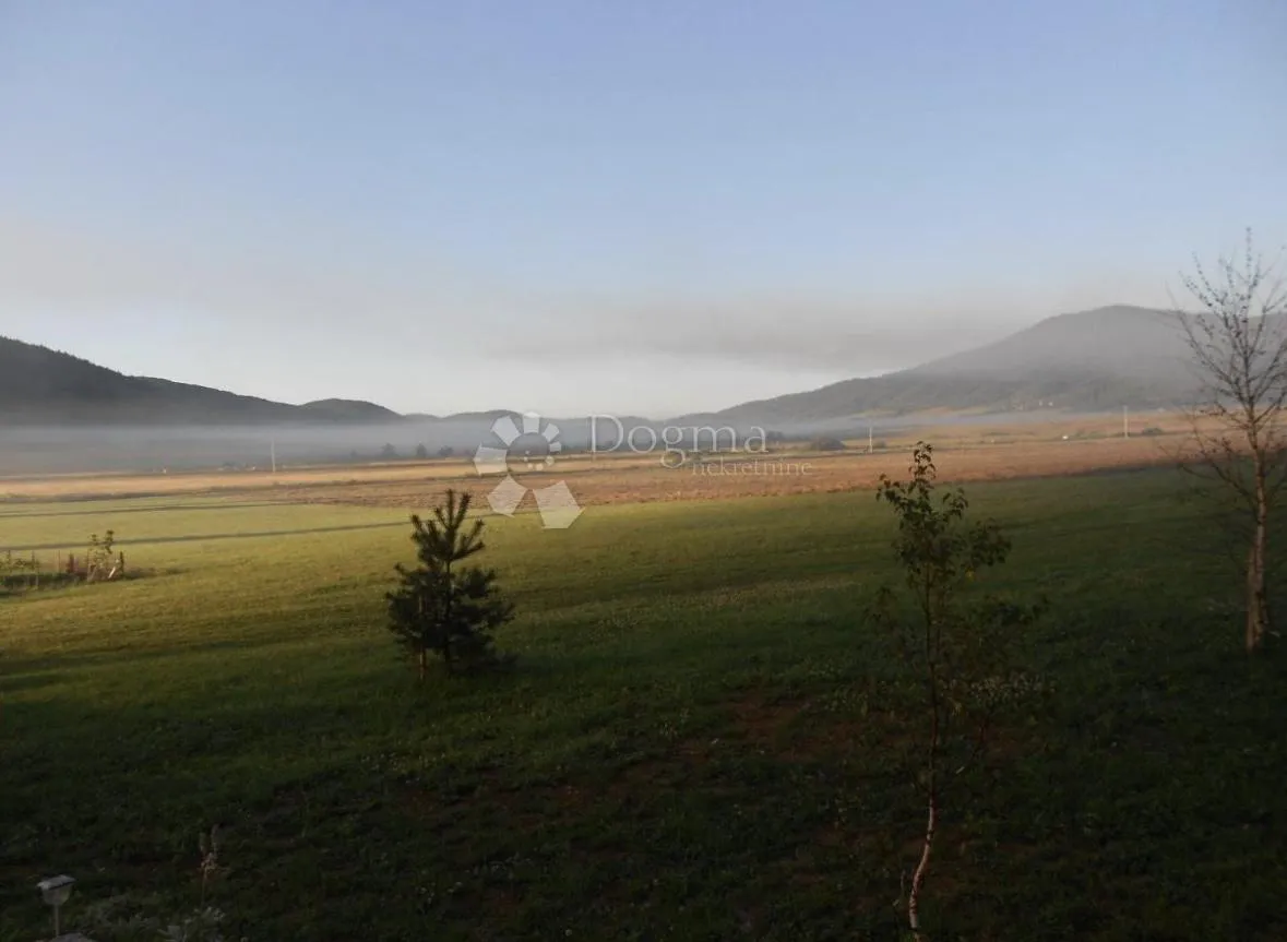 resort u srcu like nadomak plitvica - uhodan posao !!! - slika 54