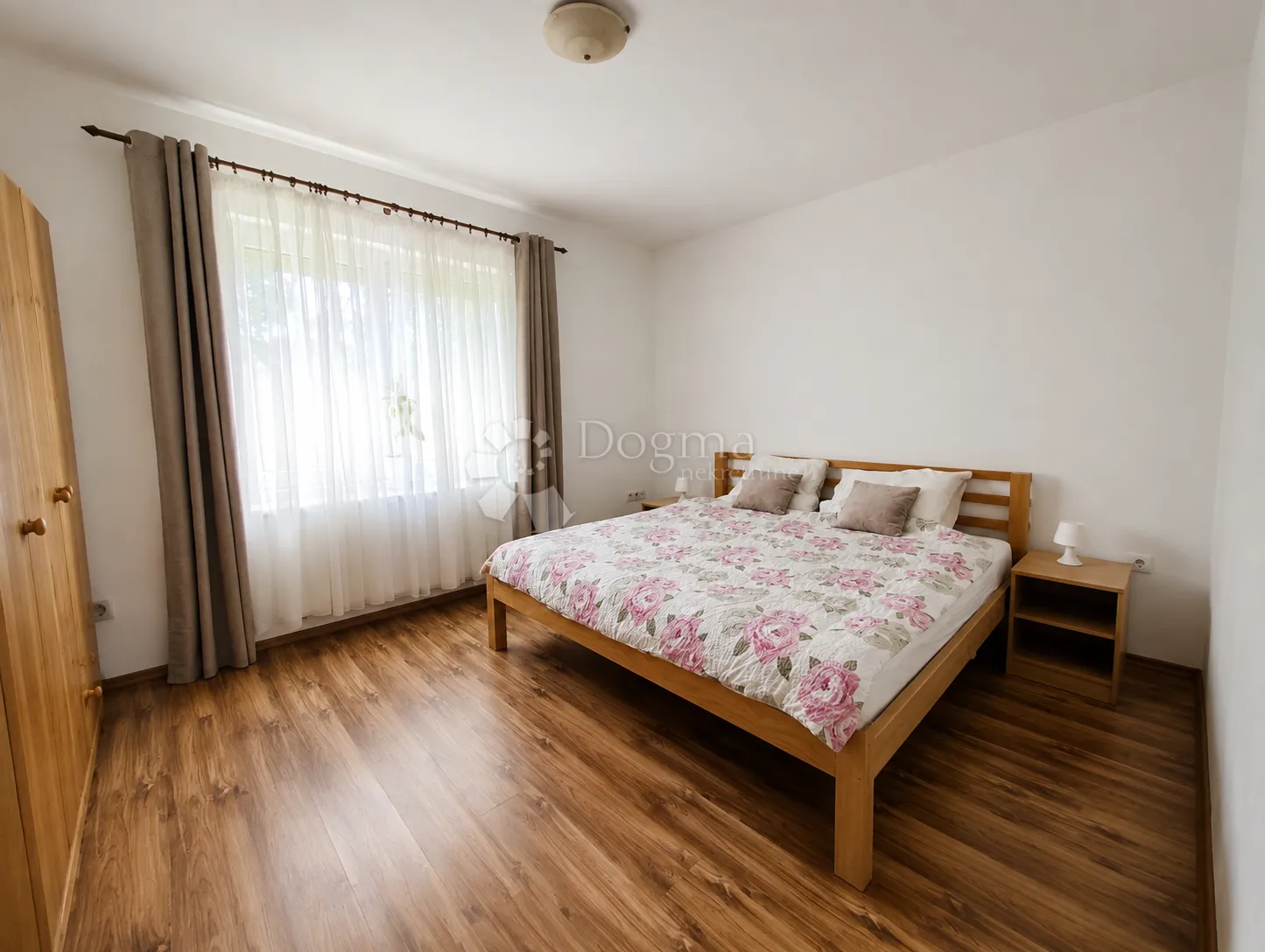 moderna kuća s vlastitom šumom! - slika 7