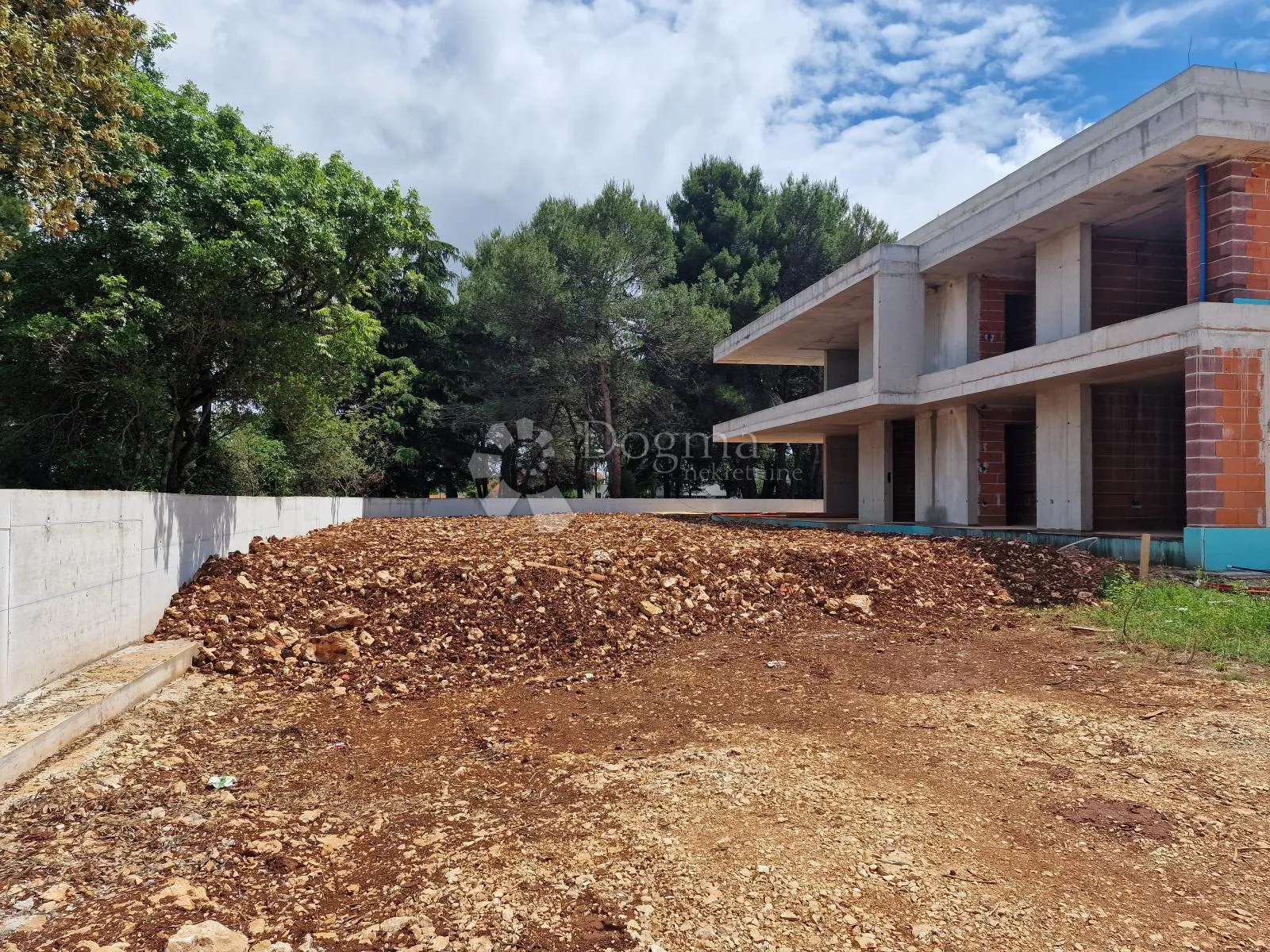 stan s bazenom i vrtom blizu plaže – rovinj, novogradnja - slika 21
