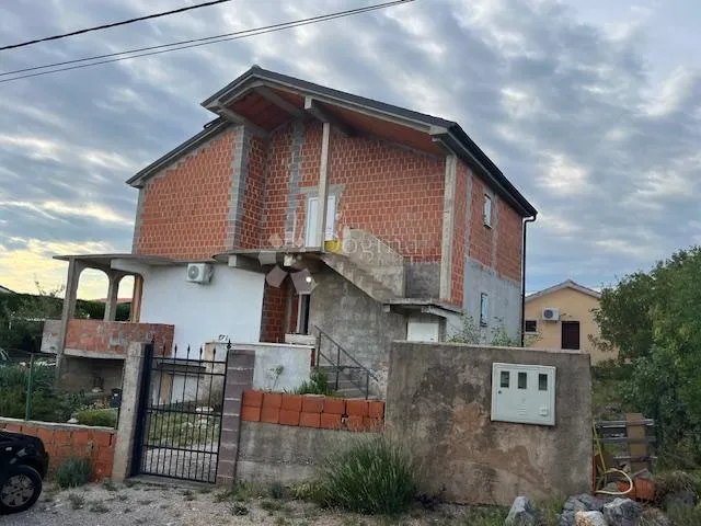 kuća ,šmrika - slika 2