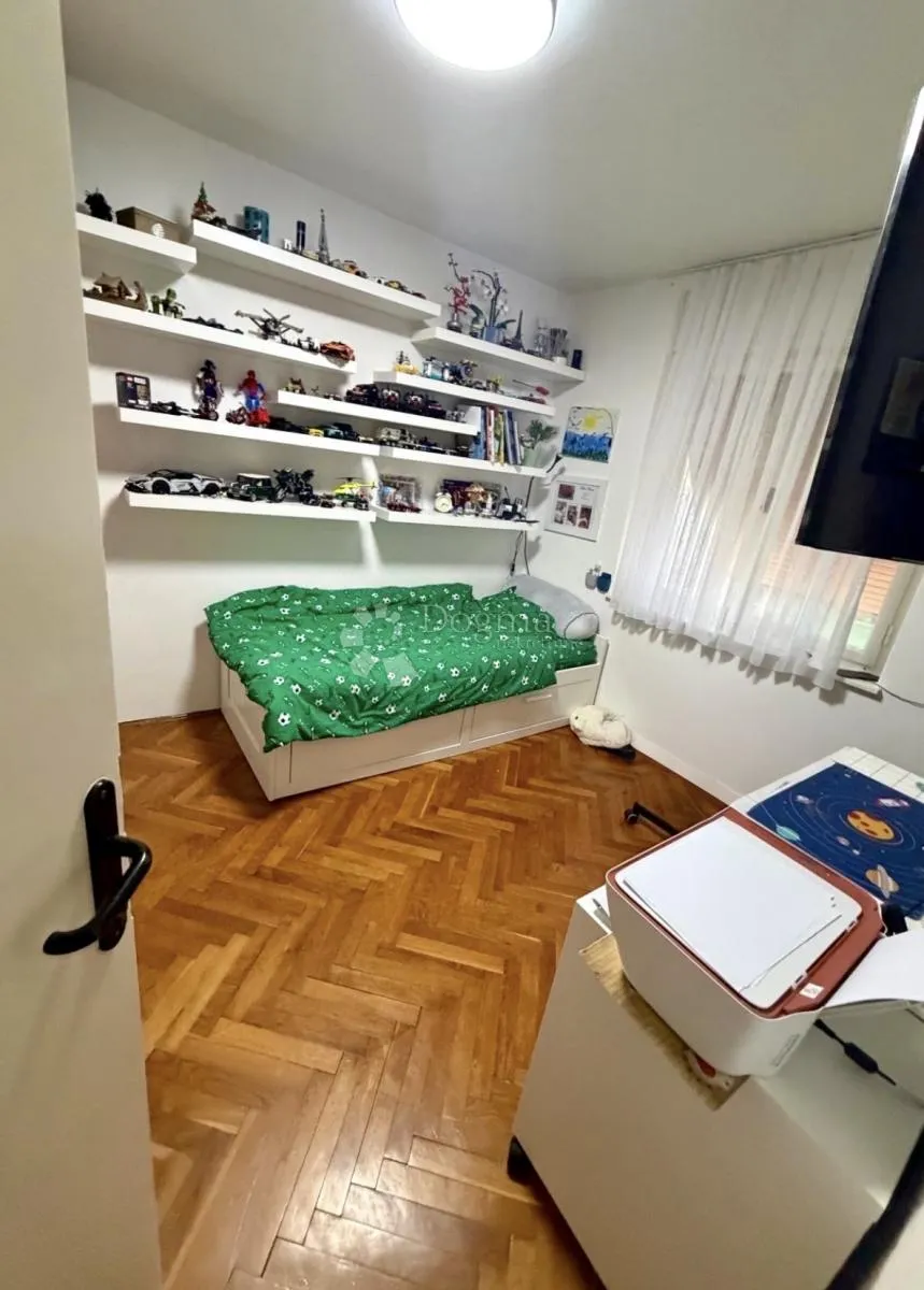 trosoban stan u šijani - pula - slika 7