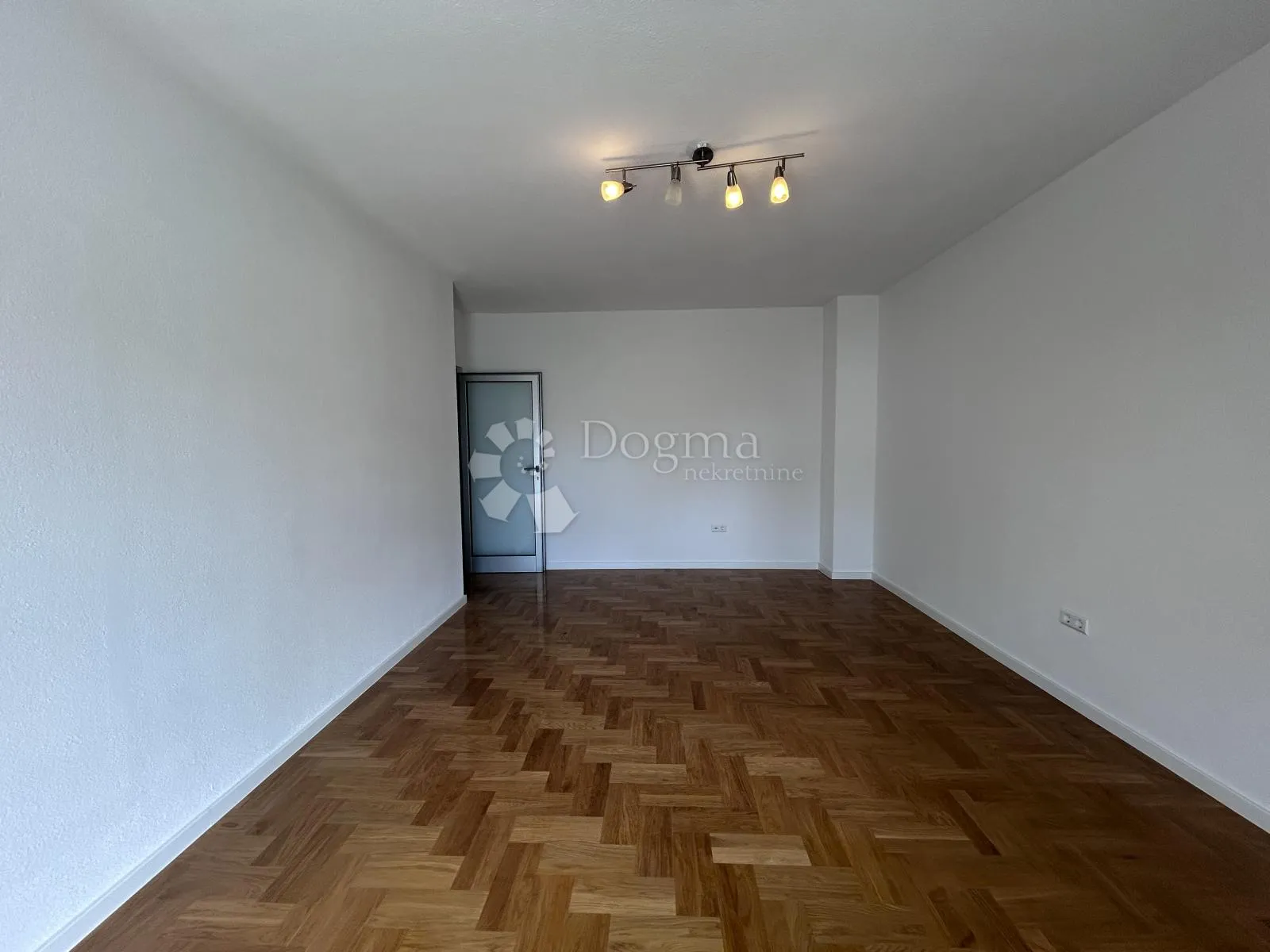 špansko, zakup poslovnog prostora 157 m2 - slika 3