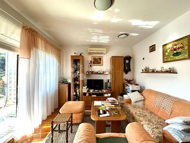 ičići, stan s garažom na 200m od mora - slika 3