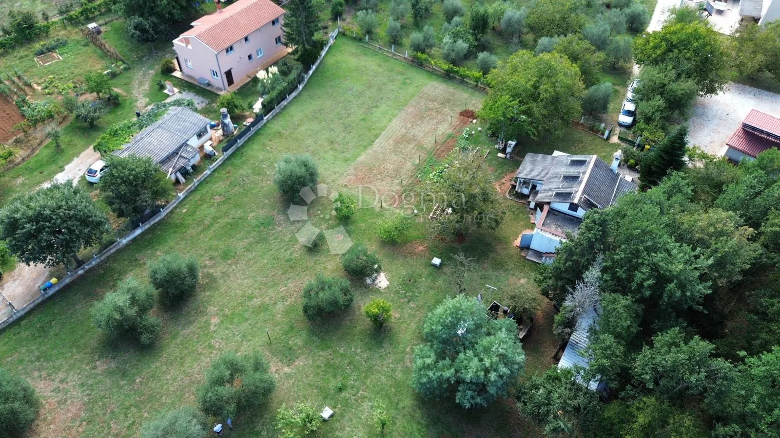 prilika! građevinsko zemljište na top lokaciji! - slika 17