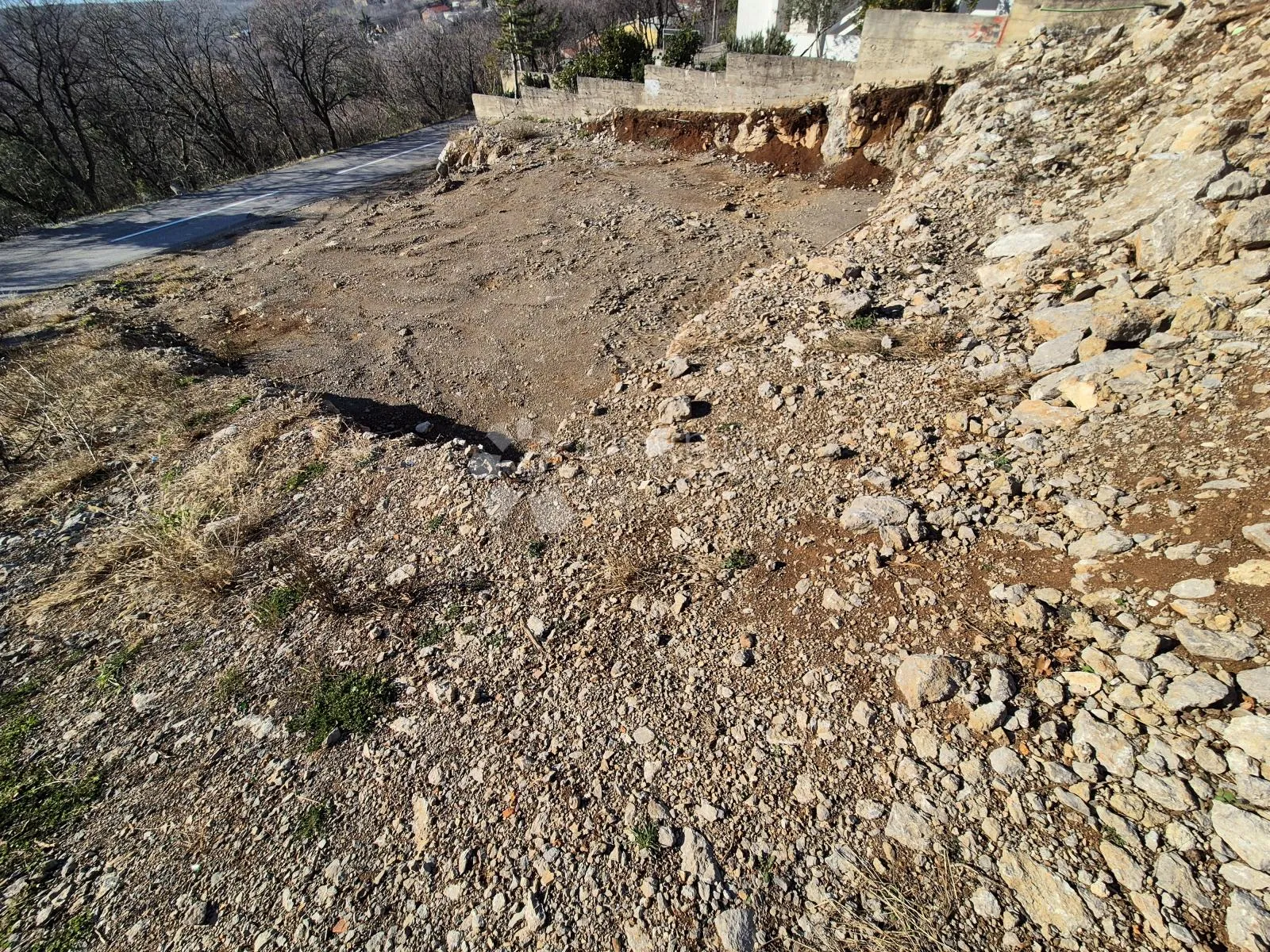 građevinski teren 741m2-donji zagon - slika 4
