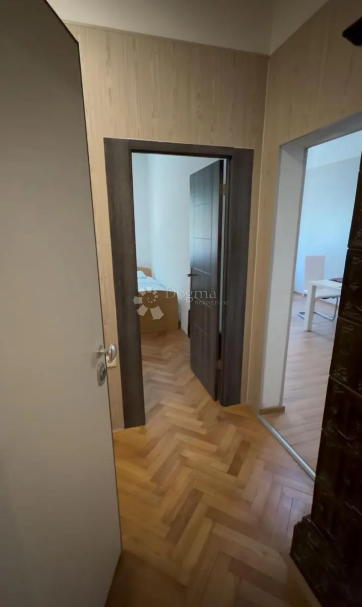 kvatrić, dva stana 88,95m2, prilika - slika 10