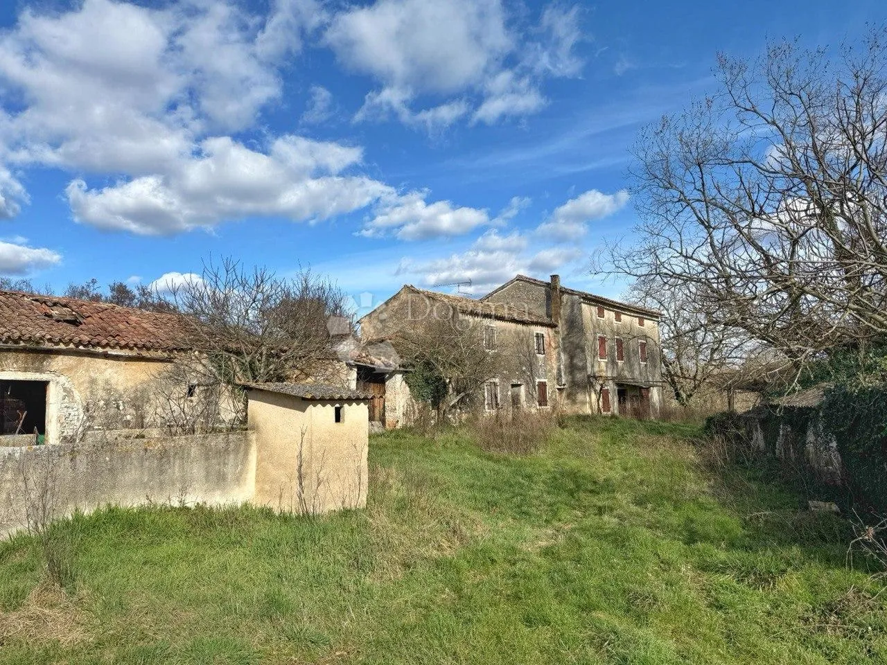 rijetkost na tržištu - savršena stancija za privatnu rezidenciju ili poslovni model - slika 1