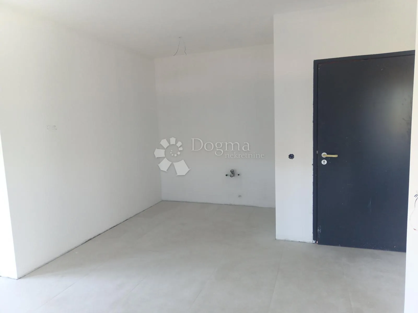 56,92m2, korak od mora i plaže - slika 10