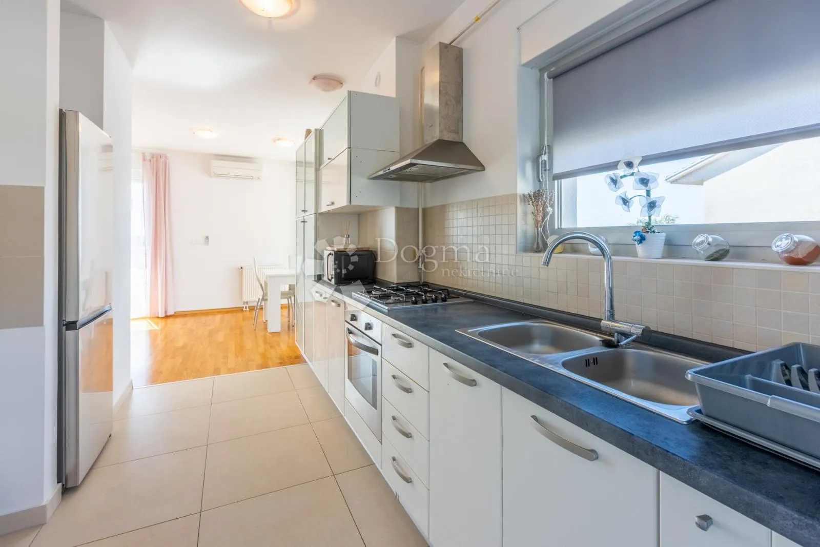 dvosoban stan /apartman u crikvenici! - slika 10