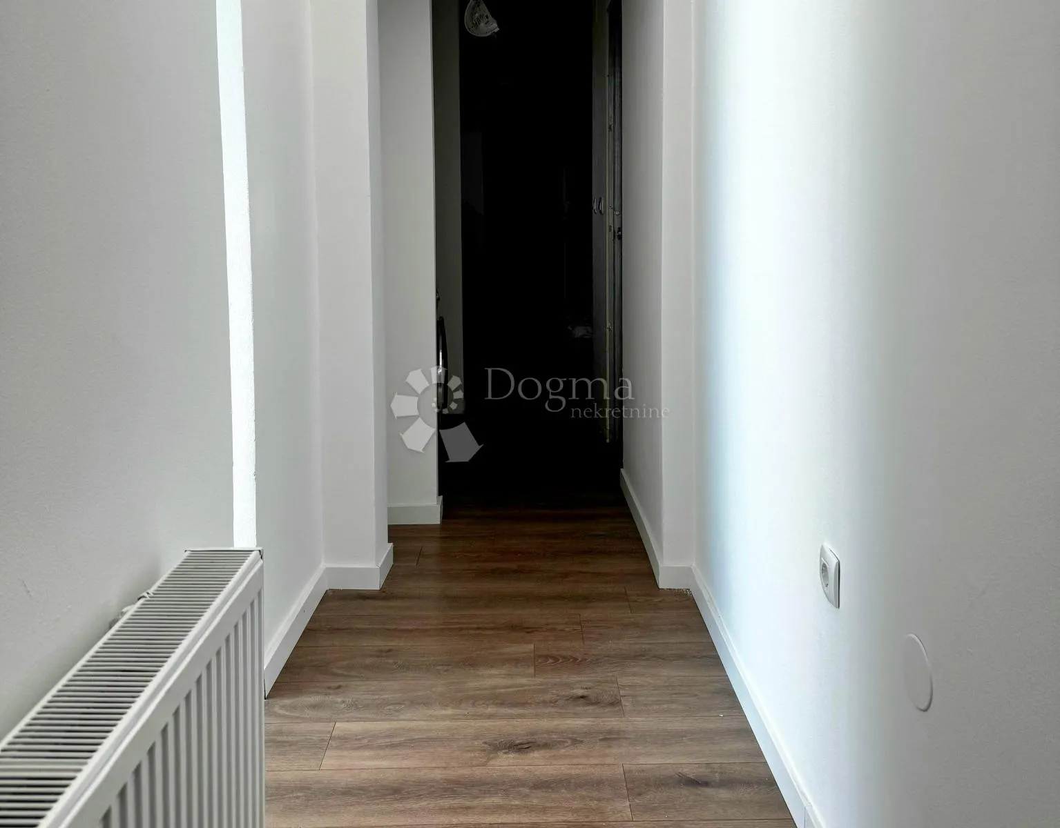 prodaja, stan, karlovac, nkp 50m² + 20m² terase, grabrik - slika 14