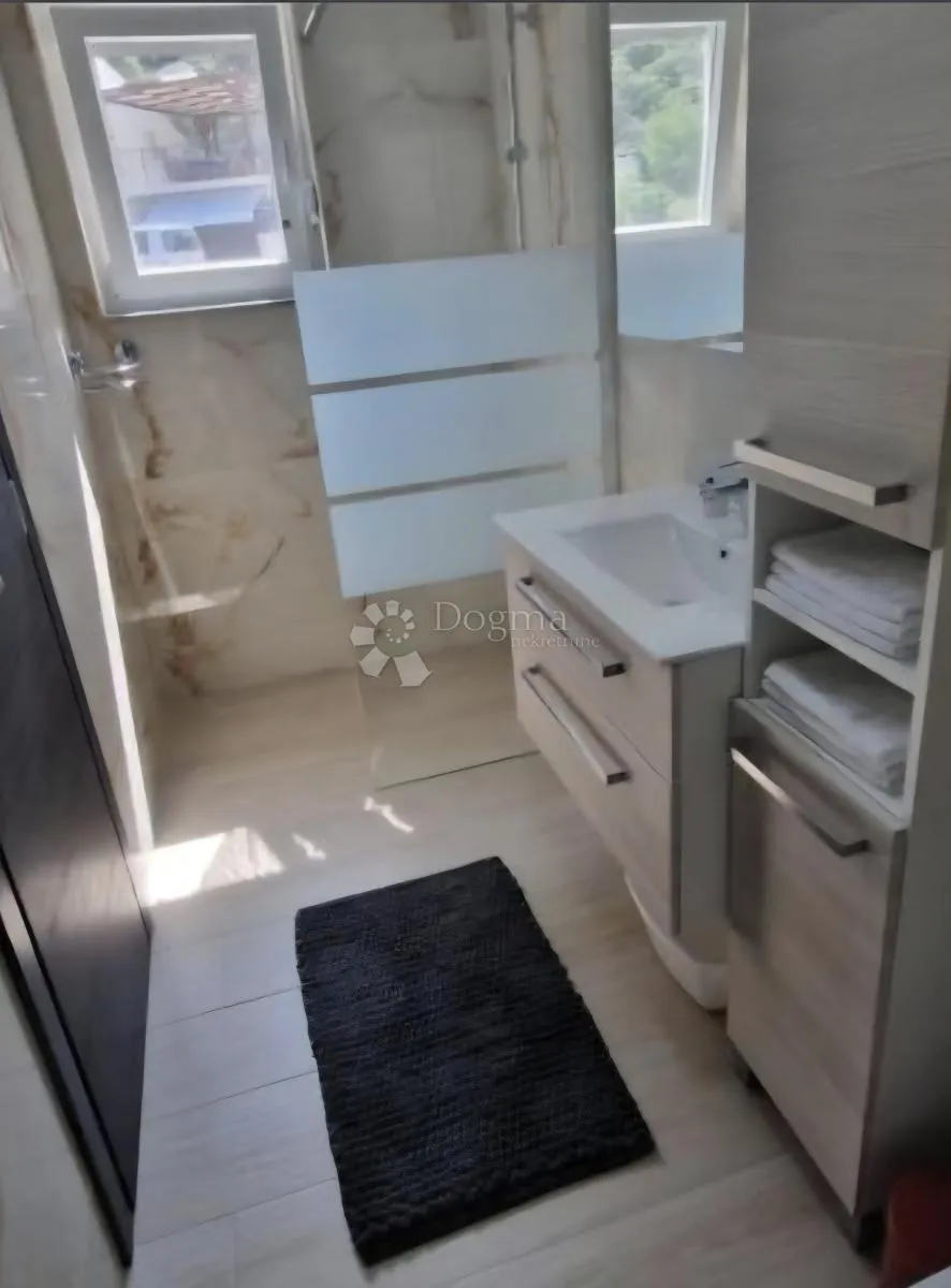 dvojna kuća sa tri apartmana, sevid - slika 7