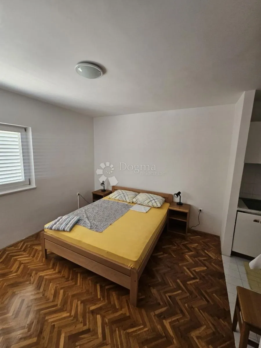 apartmanska kuća u okrugu gornjem! o. čiovo - slika 6